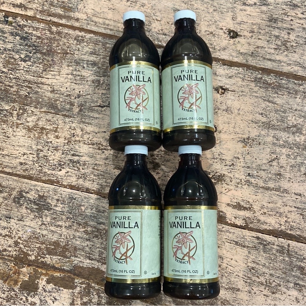COPY 2 - Set of 4 Pure Vanilla Extract NEW 16 fl ozCostco